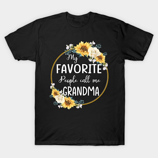 my favorite people call me grandma T-Shirt by Leosit